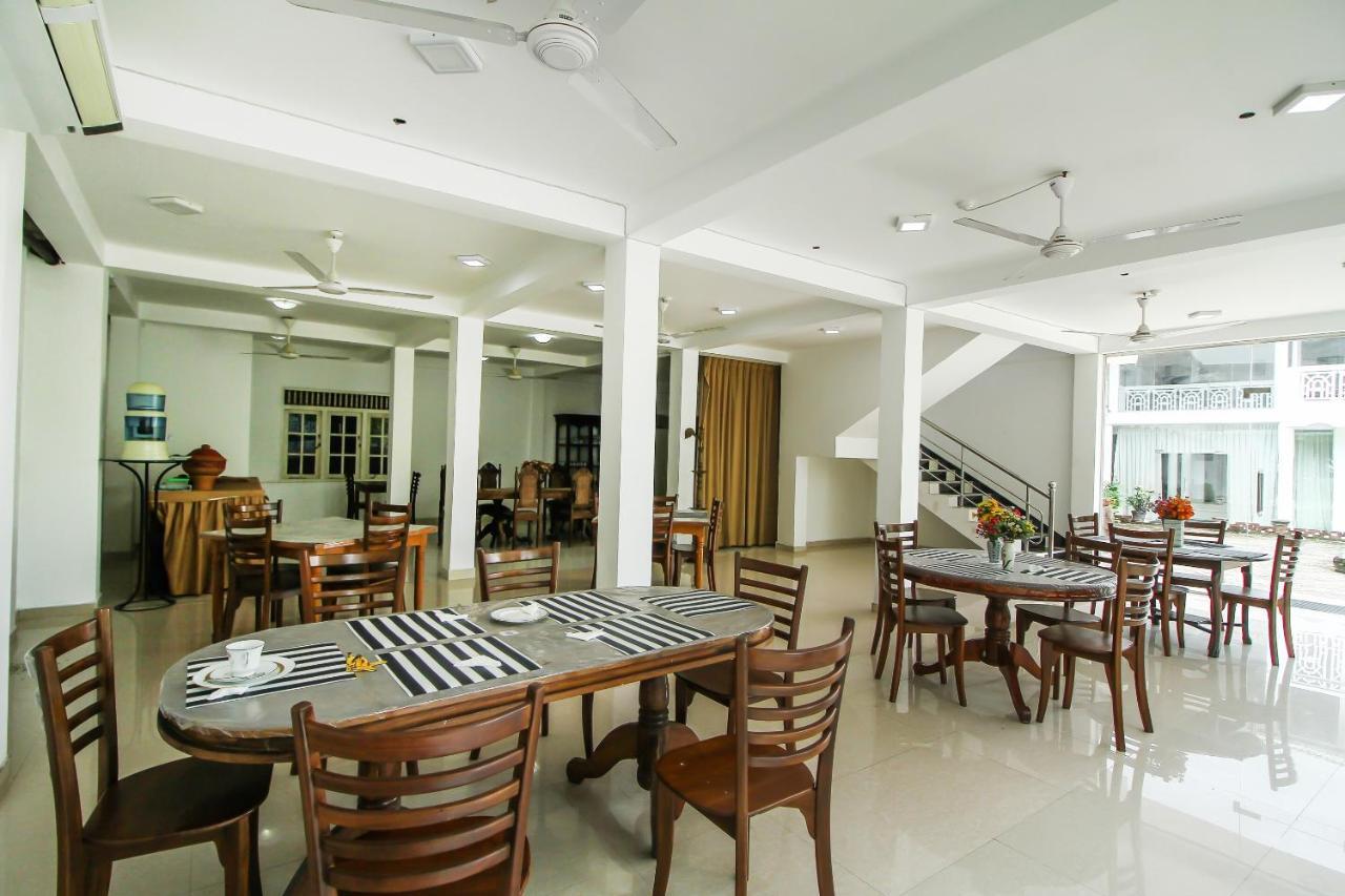 Hotel Empryean 卡图纳耶克 外观 照片